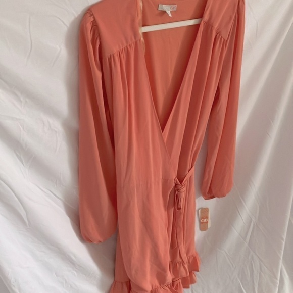 GB: Peach Ruffle Wrap Dress- Midi- High/low- XL - Picture 10 of 16